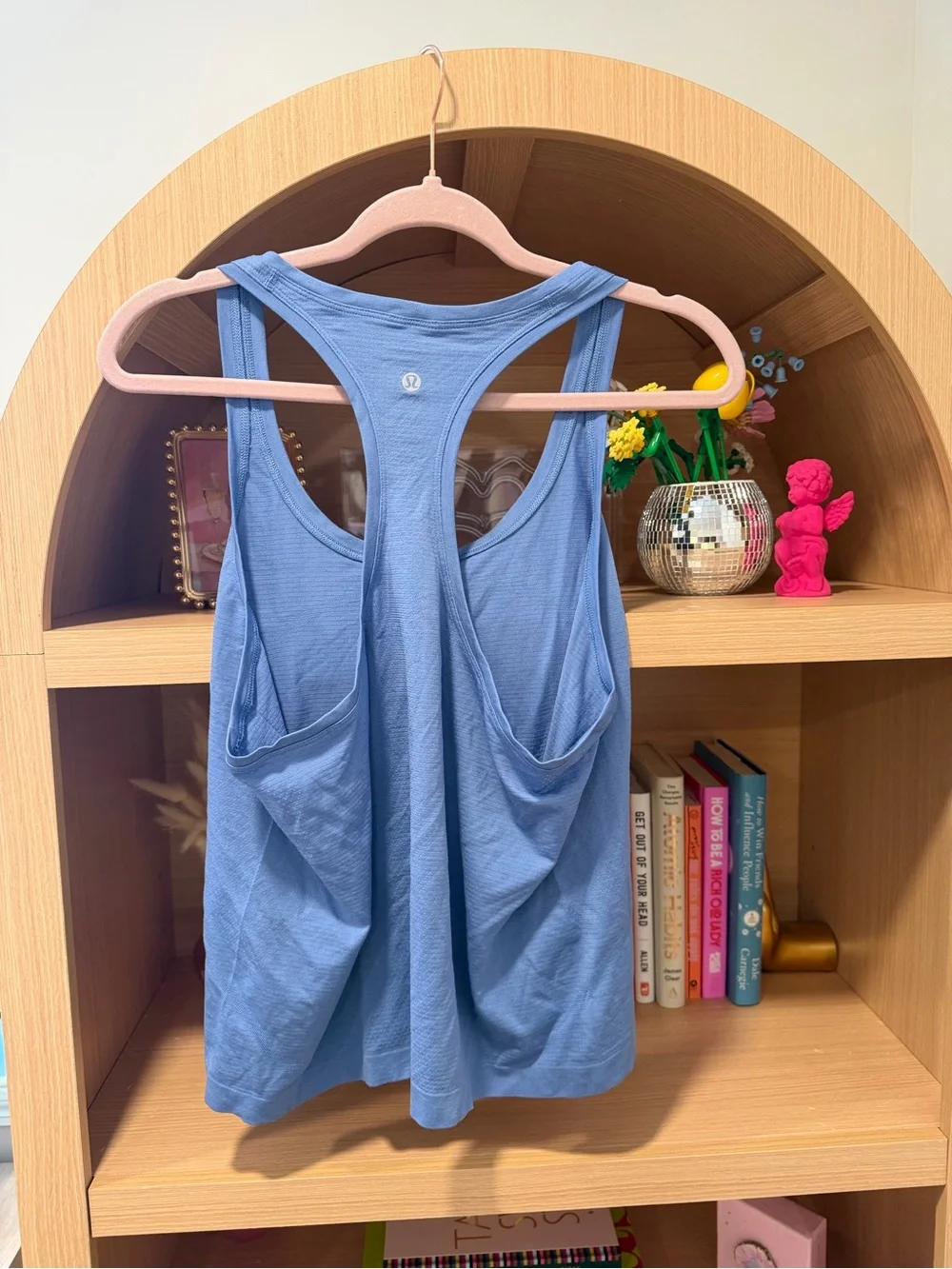 Lululemon 12